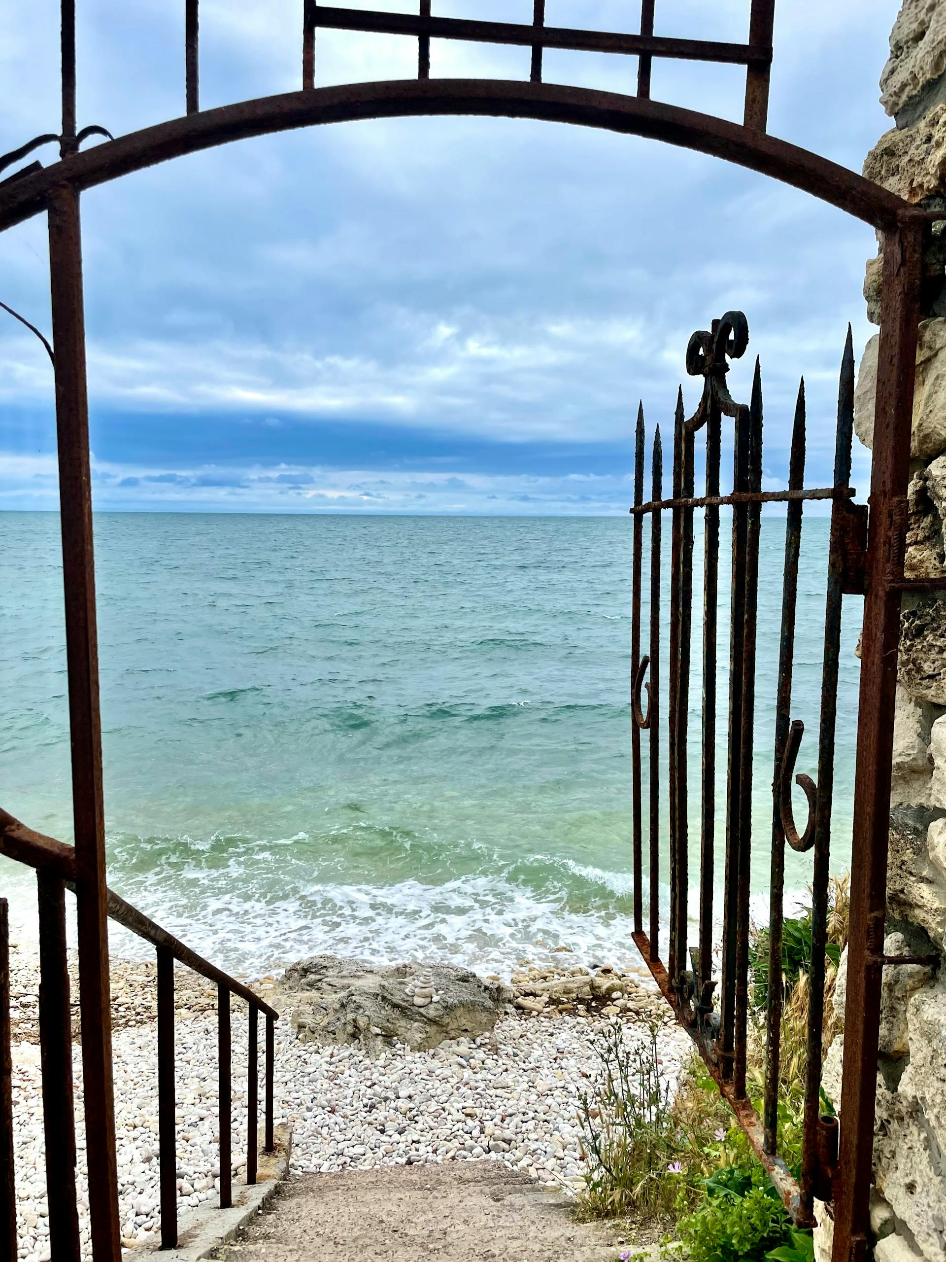 Unlocking Tax-Free Retirement: Exploring the Benefits of Roth IRA Conversions