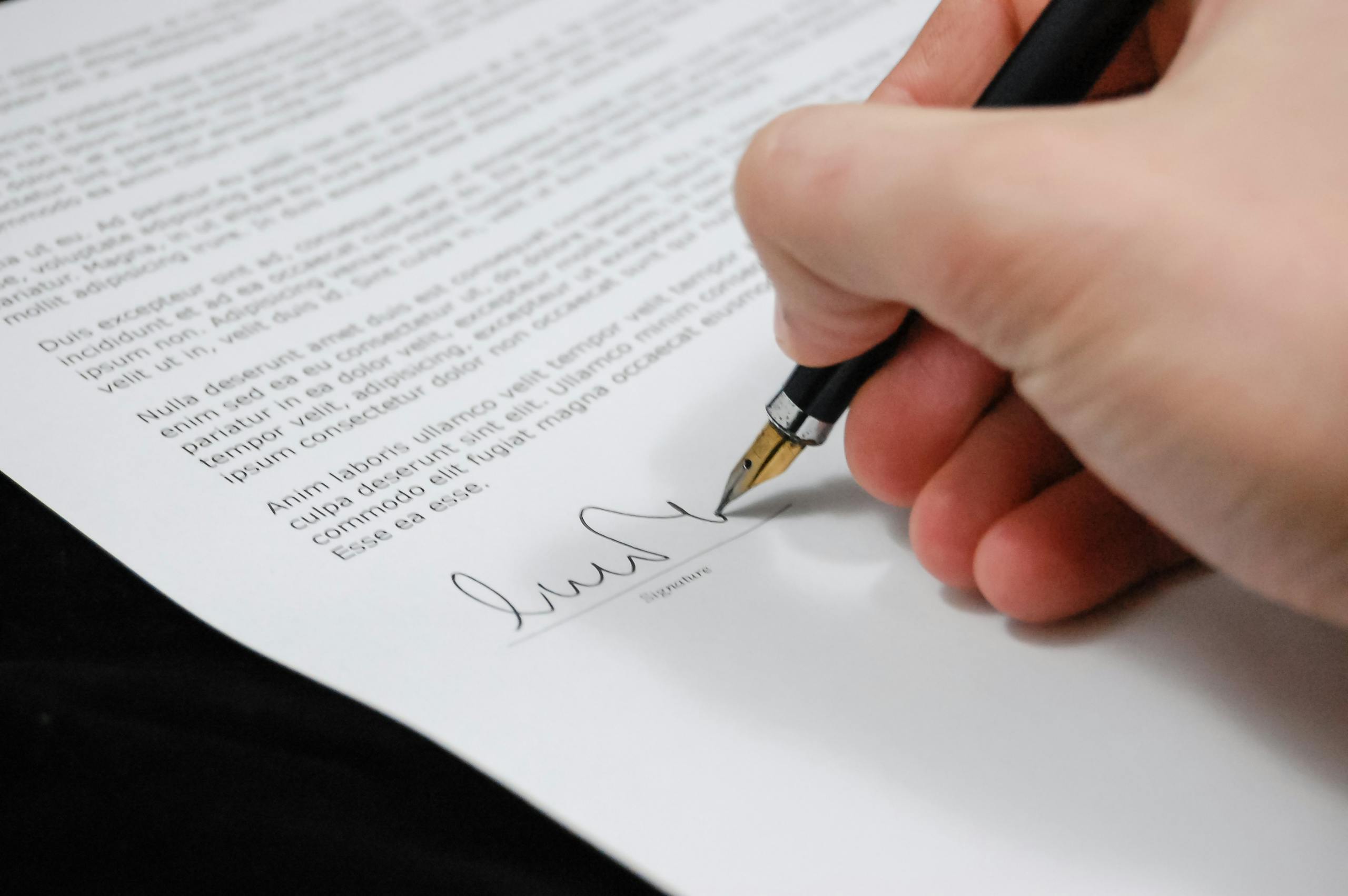 Essential Estate Planning Documents Everyone Should Have